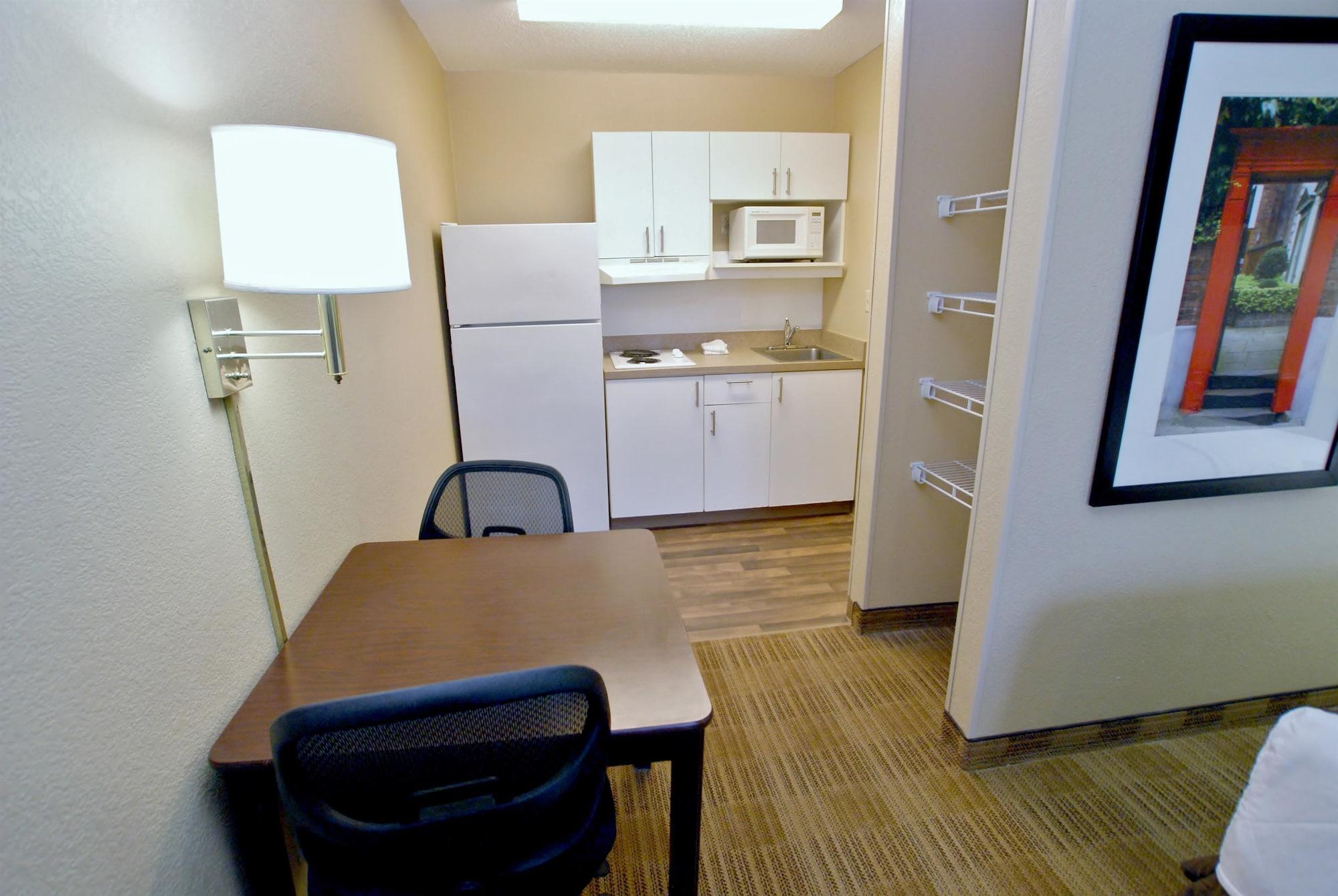 Extended Stay America Suites - Tulsa - Central מראה חיצוני תמונה