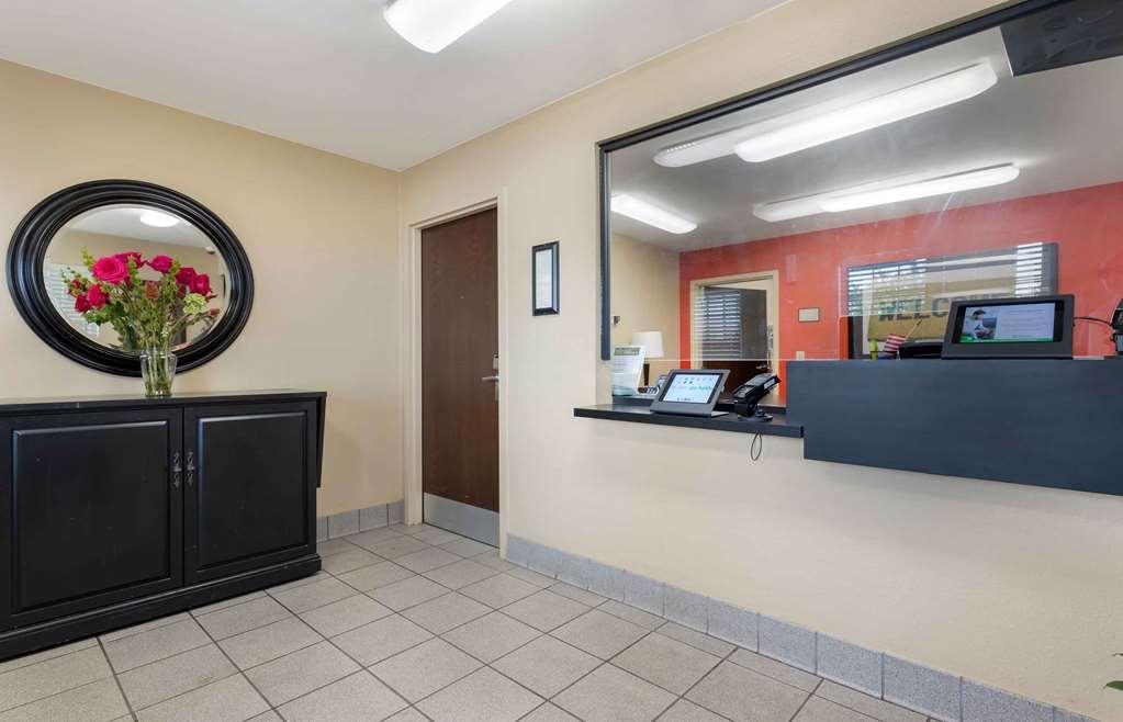 Extended Stay America Suites - Tulsa - Central מראה פנימי תמונה