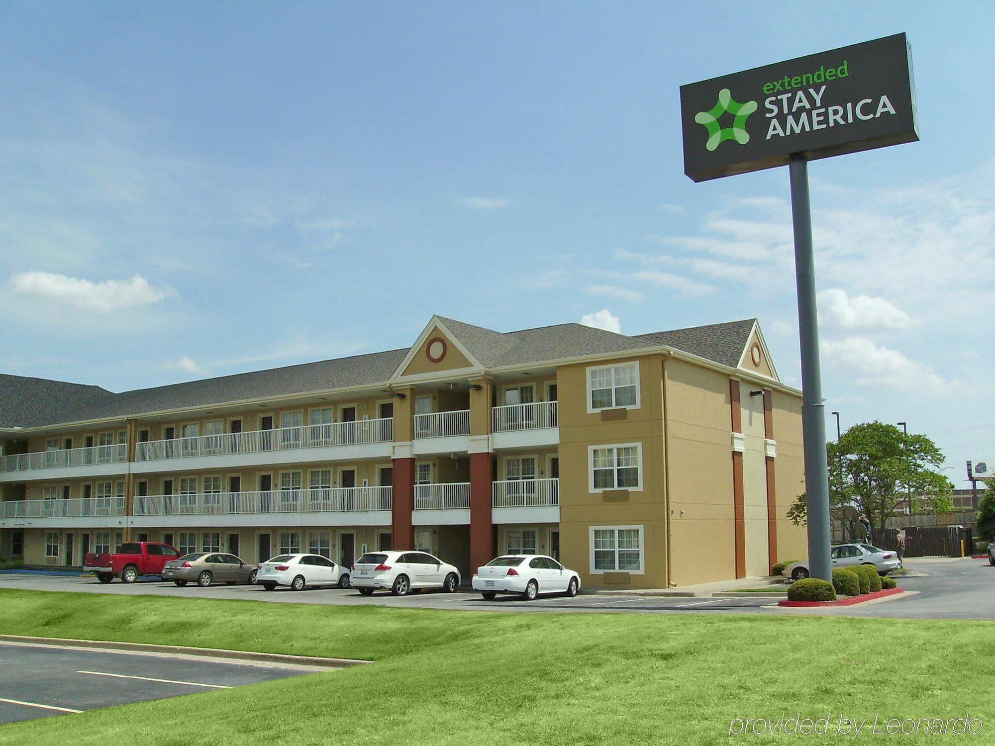 Extended Stay America Suites - Tulsa - Central מראה חיצוני תמונה
